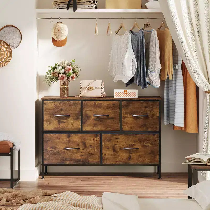 Commode à 5 tiroirs, longue unité de rangement en tissu pour chambre à coucher