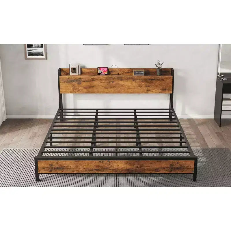 Cadre de lit King Size avec tête de lit de rangement