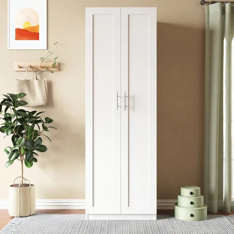 High wardrobe with 2 doors and 3 partitions